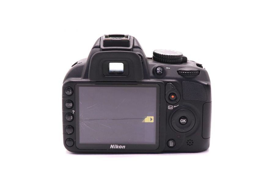 Nikon D3100 body (пробег 8100 кадров)