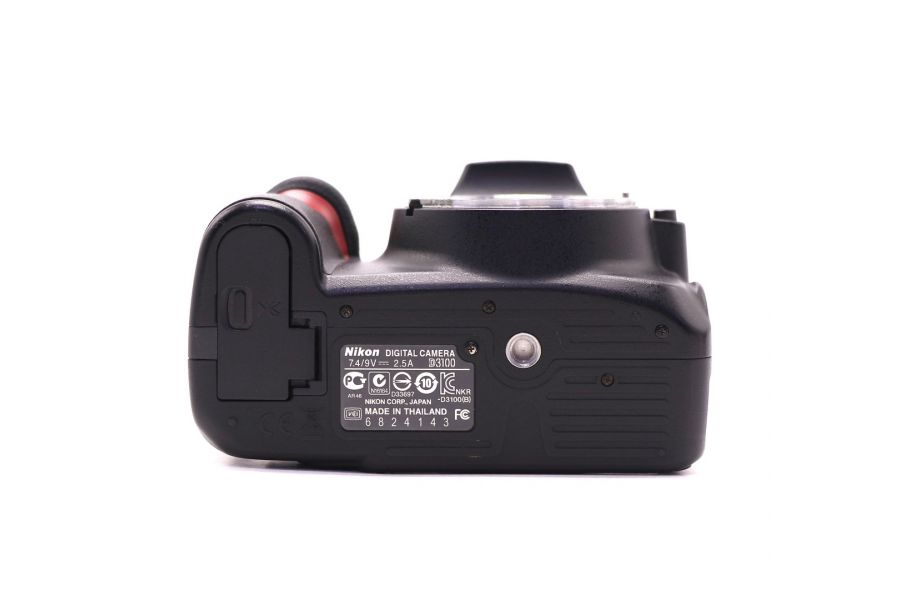 Nikon D3100 body (пробег 8100 кадров)