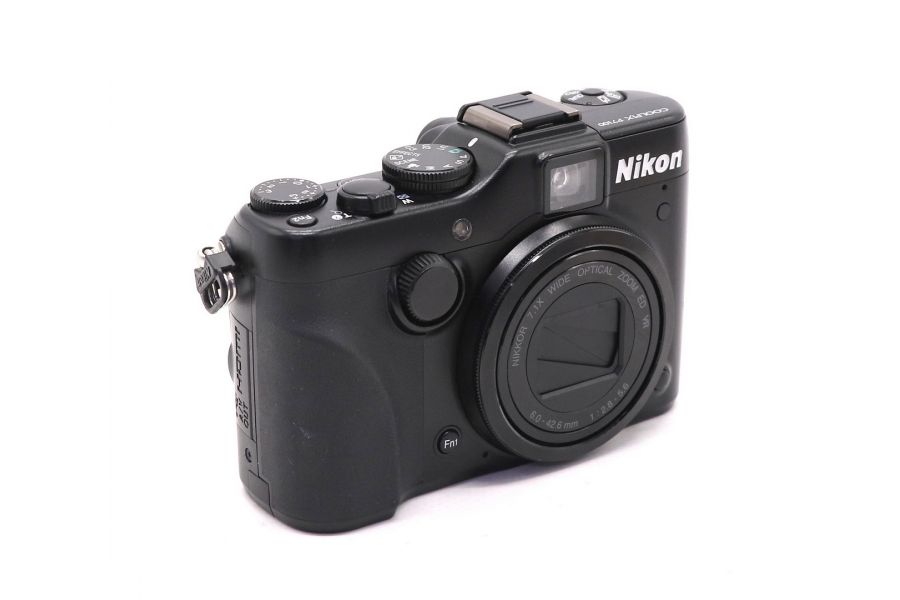 Nikon Coolpix P7100