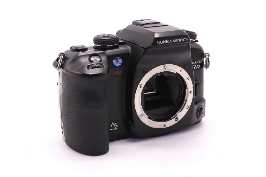 Konica Minolta Maxxum 7D body зеркальная цифровая