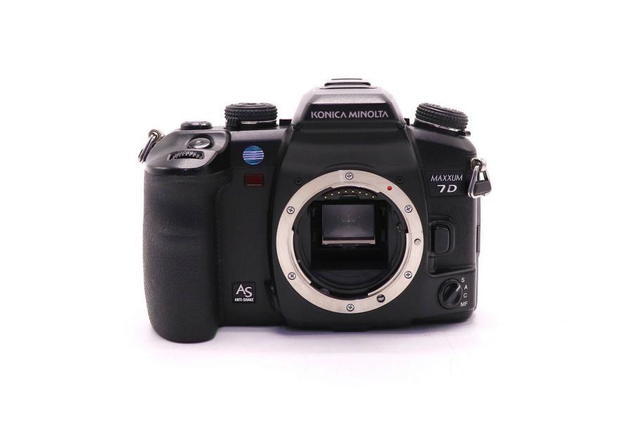 Konica Minolta Maxxum 7D body зеркальная цифровая