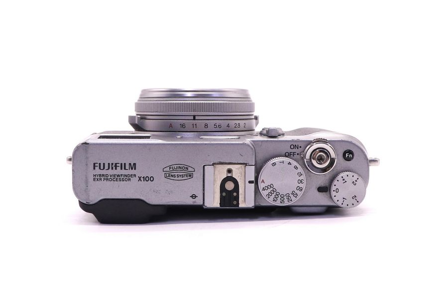 Fujifilm X100 б.