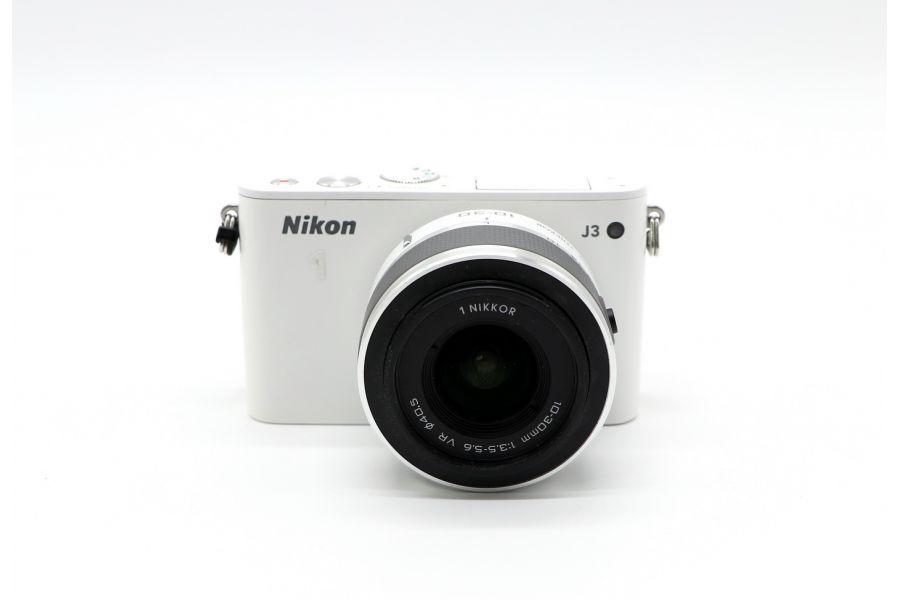 Nikon 1 J3 kit нерабочий