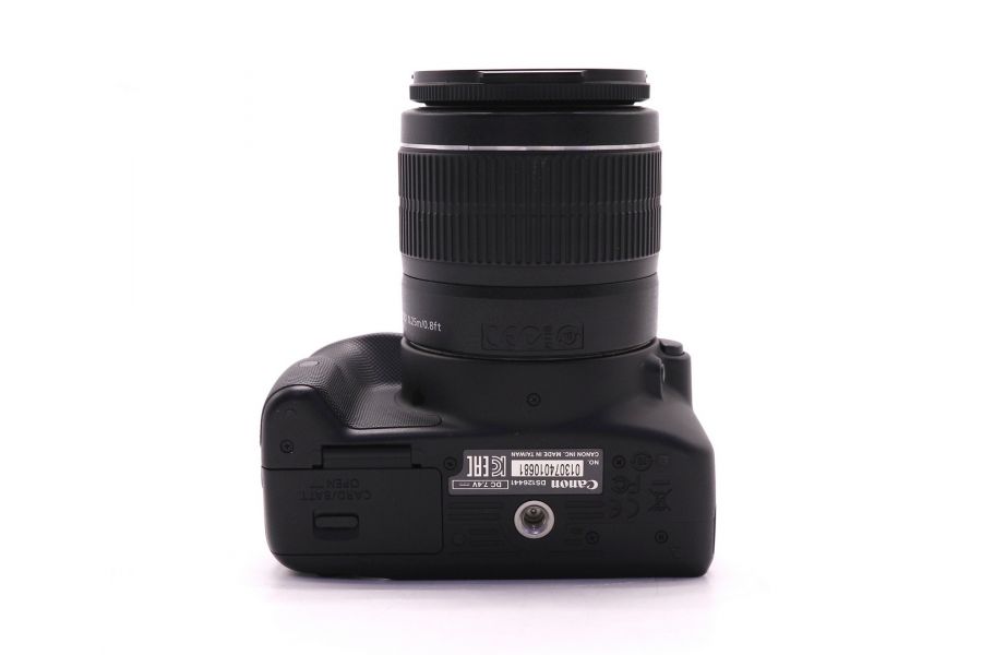 Фотокамера Canon EOS 100D kit (пробег 6220 кадров)