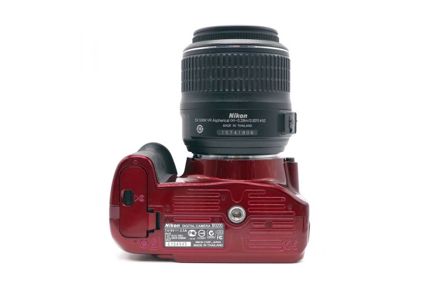 Nikon D3200 kit в упаковке (пробег 9385 кадров)