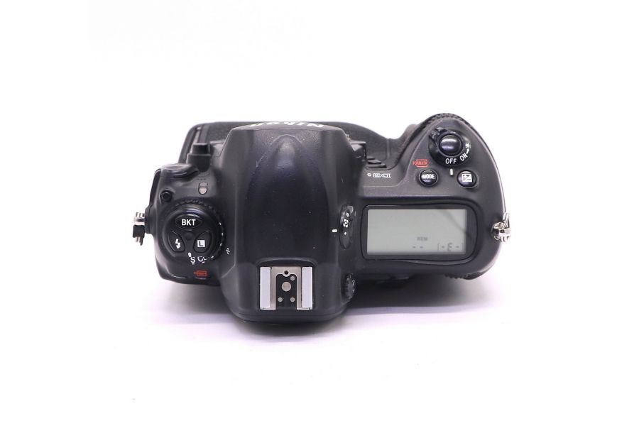 Nikon D3S body (пробег 104820 кадров)
