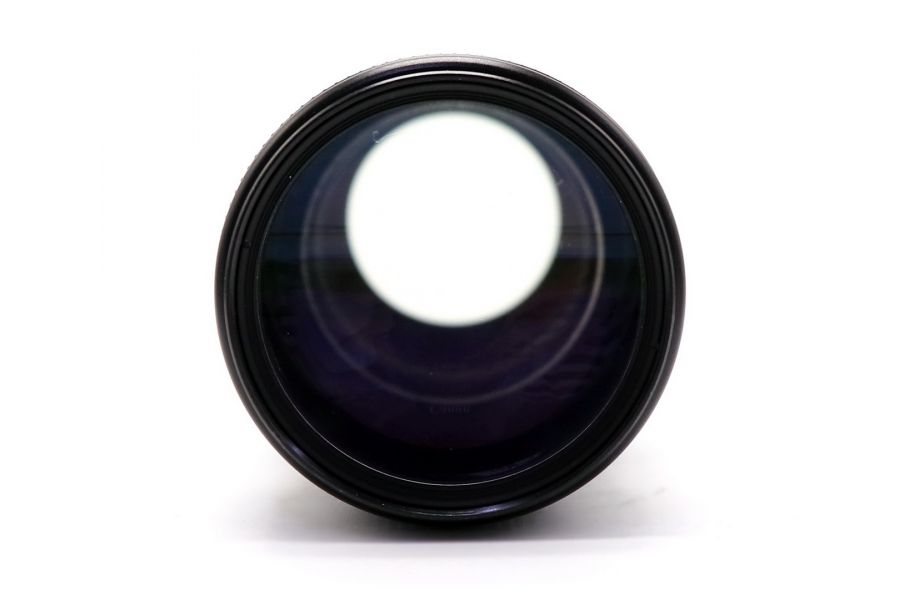 Vivitar 75-205mm f/3.8 Close Focusing Auto Zoom M42