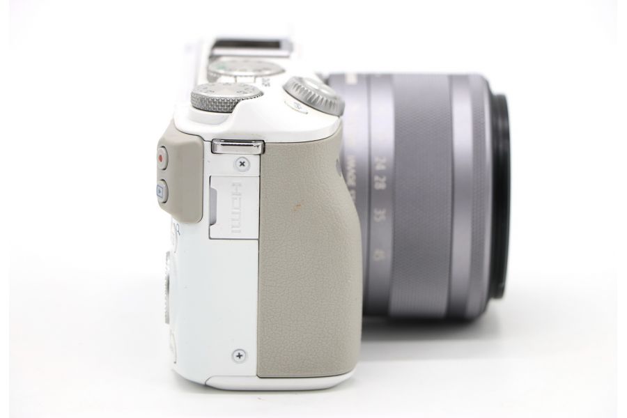 Canon EOS M3 kit в упаковке