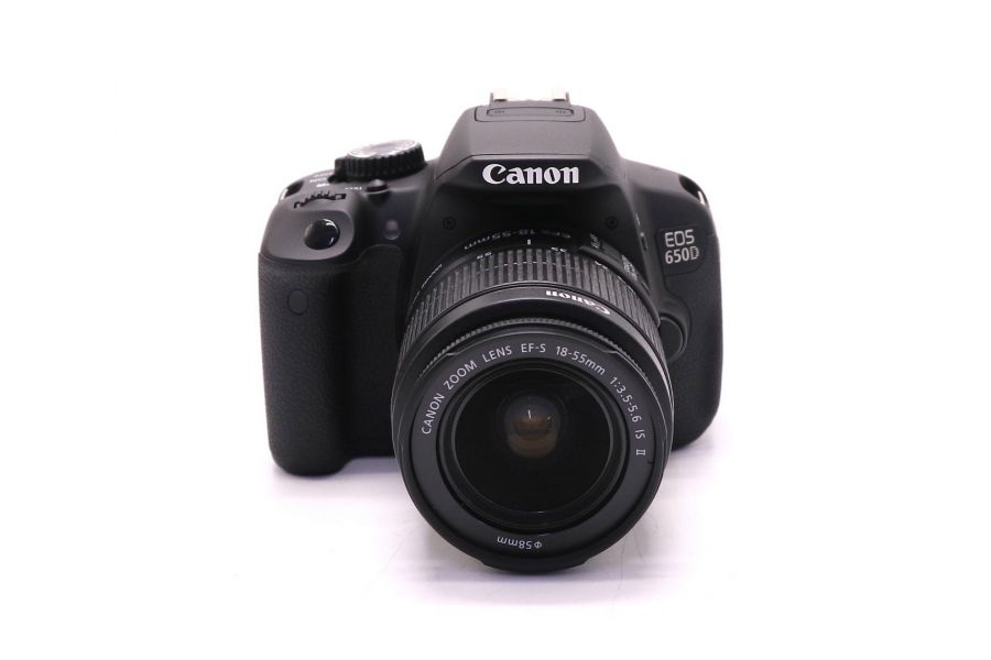 Canon EOS 650D kit в упаковке (пробег 700 кадров)
