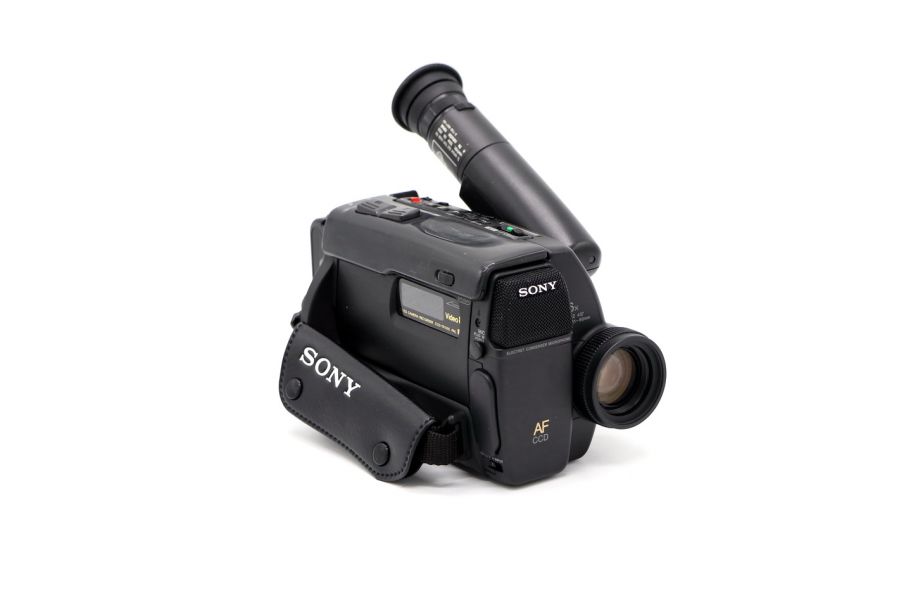 Видеокамера Sony CCD-TR55E