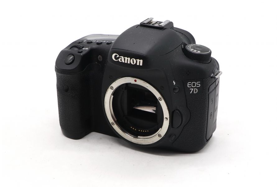 Canon EOS 7D body, пробег 8539 кадров