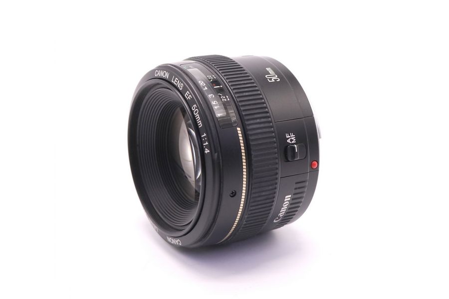 Canon EF 50mm f/1.4 USM (Japan, 2007)