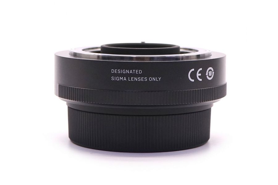 Телеконвертер Sigma Tele Converter TC-1401 1.4x for Nikon F в упаковке