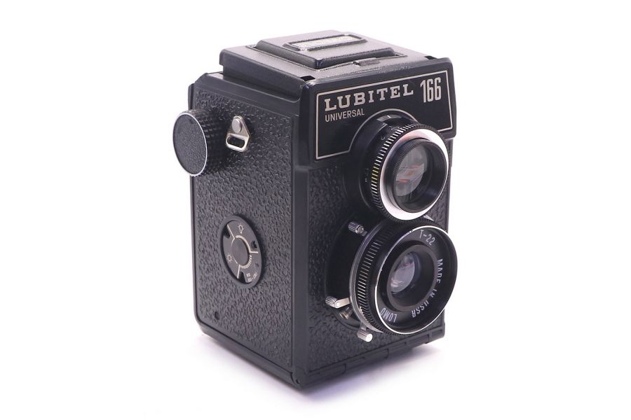 Любитель 166 Универсал / Lubitel 166 Universal в упаковке (ЛОМО, 1993)