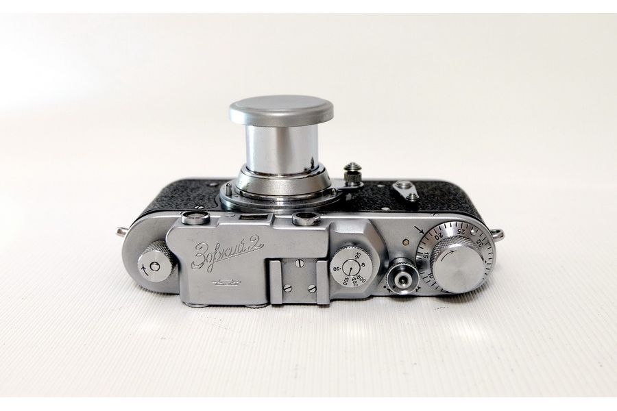 Фотокамера Зоркий 2 + Индустар-22 П (КМЗ, 1955)