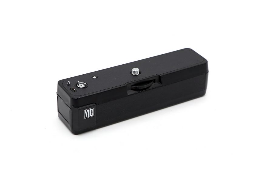 Батарейная ручка Y.I.C. Auto Power Winder Model B-1000