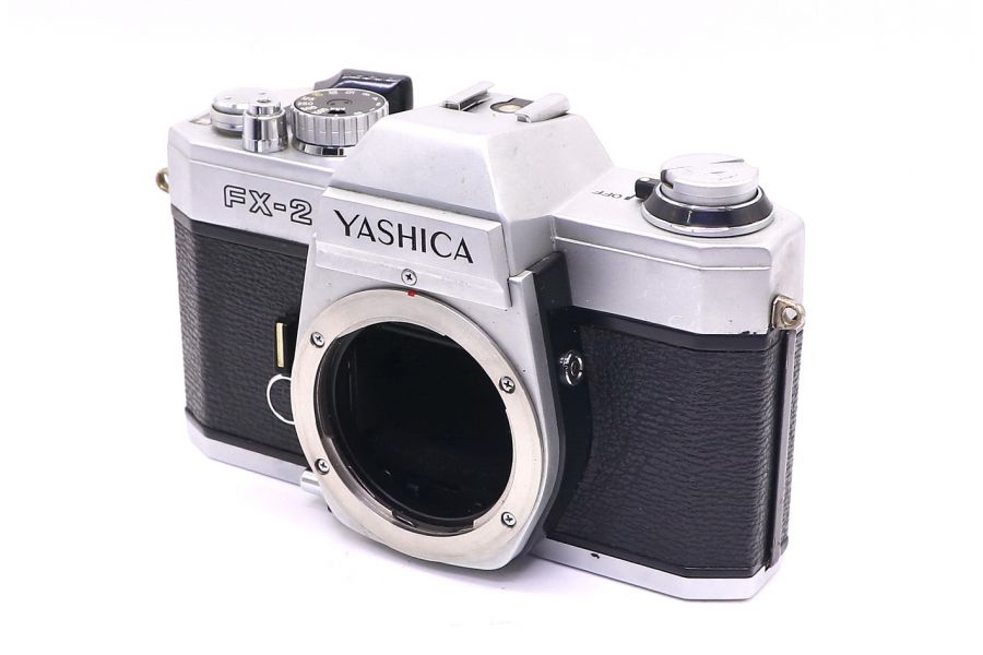Yashica FX-2 body (Japan, 1976)