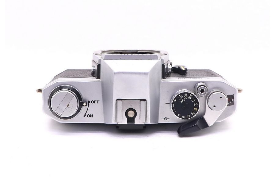 Yashica FX-2 body (Japan, 1976)