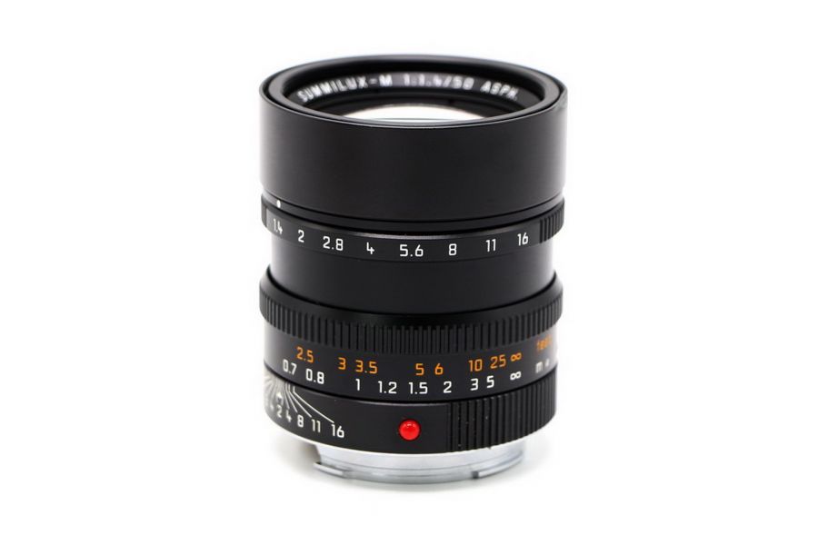 Leica Summilux-M 50mm f/1.4 Aspherical