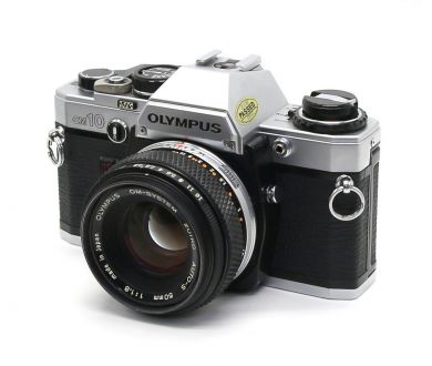 Olympus OM10 kit (Japan, 1982)