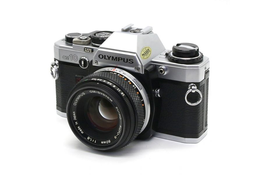 Olympus OM10 kit (Japan, 1982)