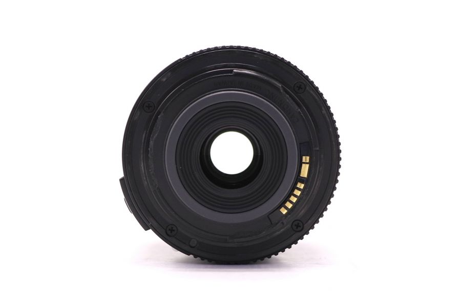 Объектив Canon EF-S 18-55mm 3.5-5.6 II (2006)