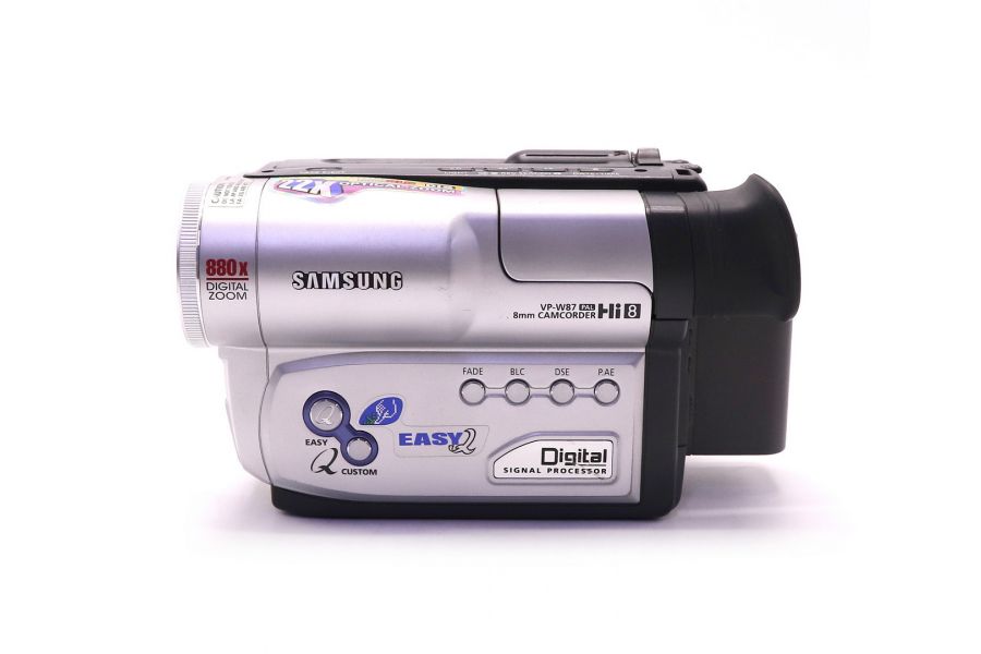 Видеокамера Samsung VP-W87