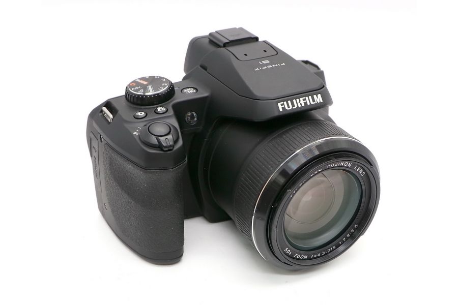 Fujifilm FinePix S1 box