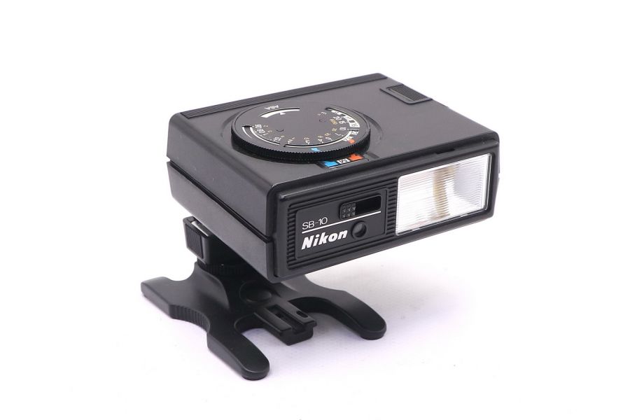 Фотовспышка Nikon Speedlight SB-10
