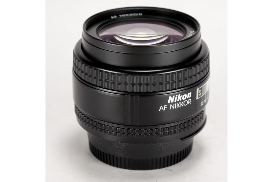 Nikon 24mm f/2.8 AF Nikkor