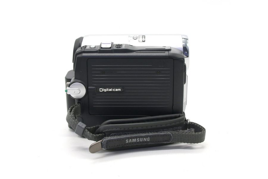 Видеокамера Samsung VP-D352i