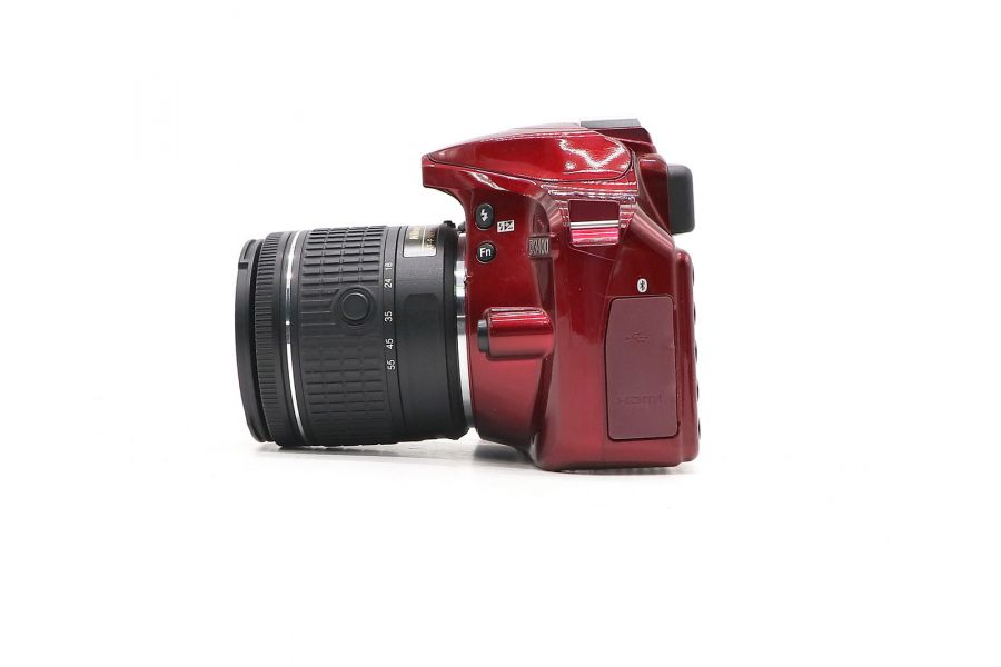 Nikon D3400 kit красный (пробег 1310 кадров)