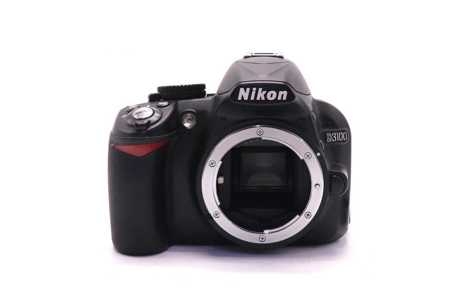 Nikon D3100 body (пробег 18115 кадров)