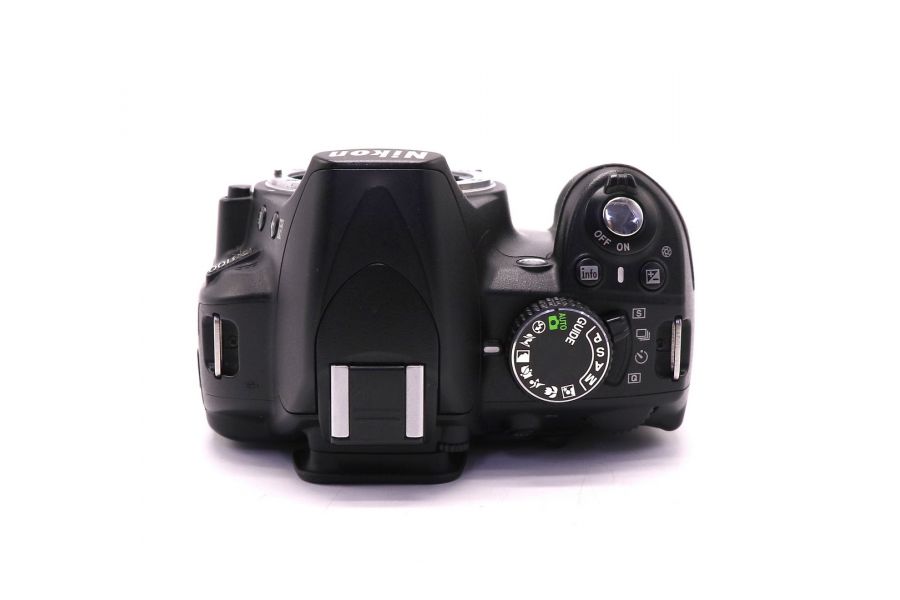 Nikon D3100 body (пробег 18115 кадров)