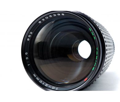 Tokina RMC 70-210mm f/3.5 Nikon F (Japan, 1980) 