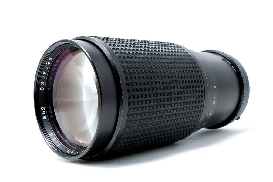 Tokina RMC 70-210mm f/3.5 Nikon F (Japan, 1980) 