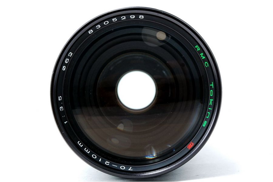 Tokina RMC 70-210mm f/3.5 Nikon F (Japan, 1980) 