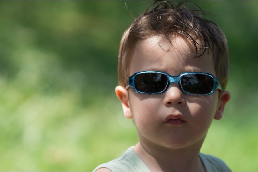 Tokina RMC 70-210mm f/3.5 Nikon F (Japan, 1980) 