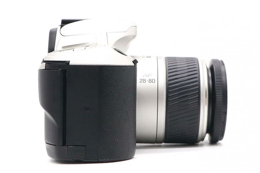 Minolta Dynax 404si в упаковке