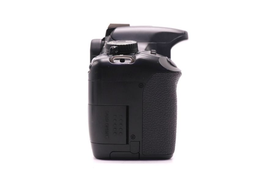 Фотокамера Canon EOS 450D body (пробег 5600 кадров)