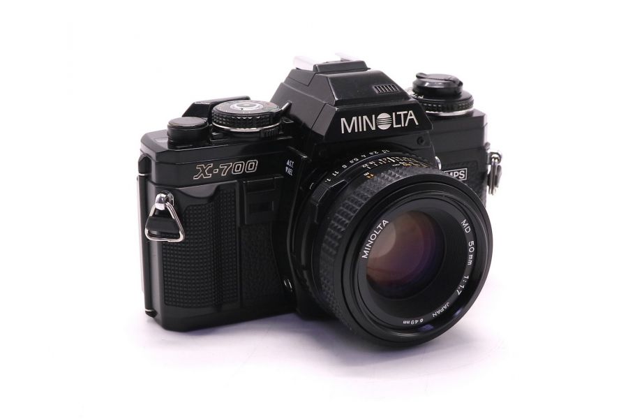 Minolta X-700 + Minolta MD 1.7/50 зеркальный