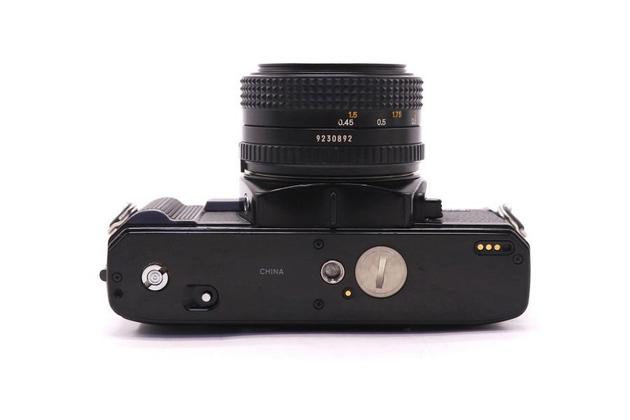 Minolta X-700 + Minolta MD 1.7/50 зеркальный