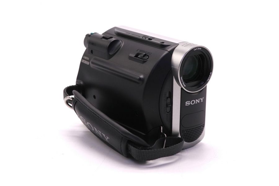 Видеокамера Sony DCR-HC52E в упаковке