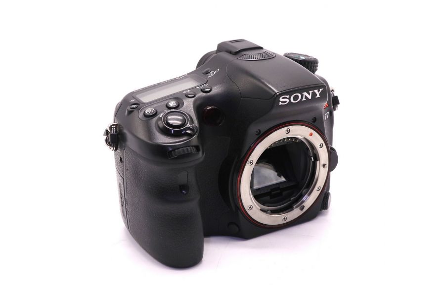 Sony A77 body (пробег 25210 кадров)