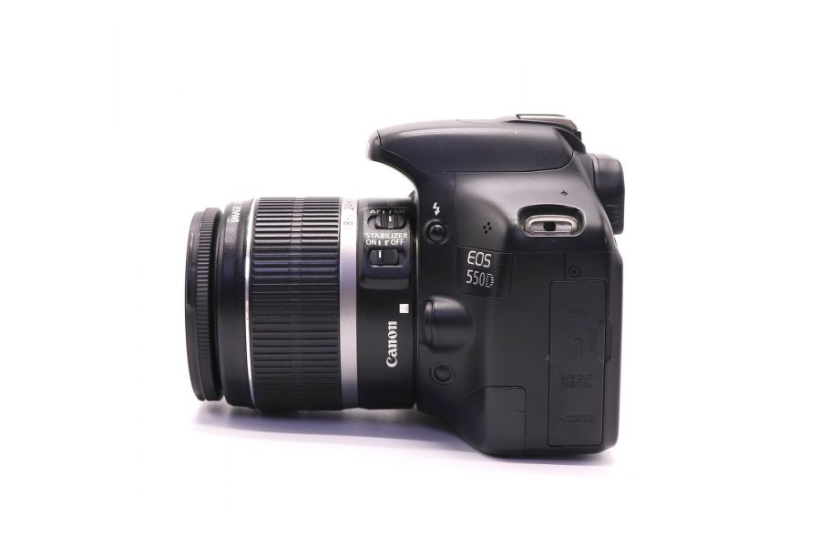 Canon EOS 550D kit (пробег 22450 кадров)