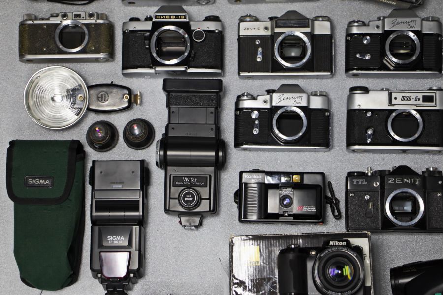 Фотоаппараты и прочие фототовары (29 штук) Комплект №6