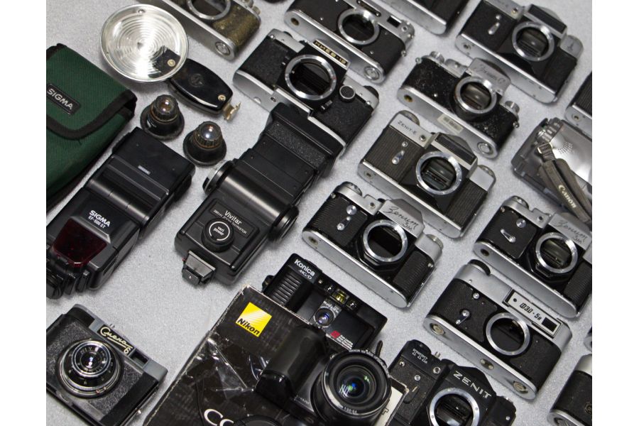 Фотоаппараты и прочие фототовары (29 штук) Комплект №6