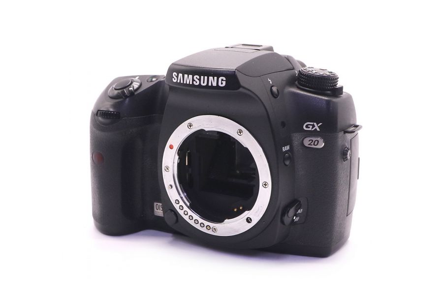 Samsung GX20 body в упаковке (пробег 15105 кадров)