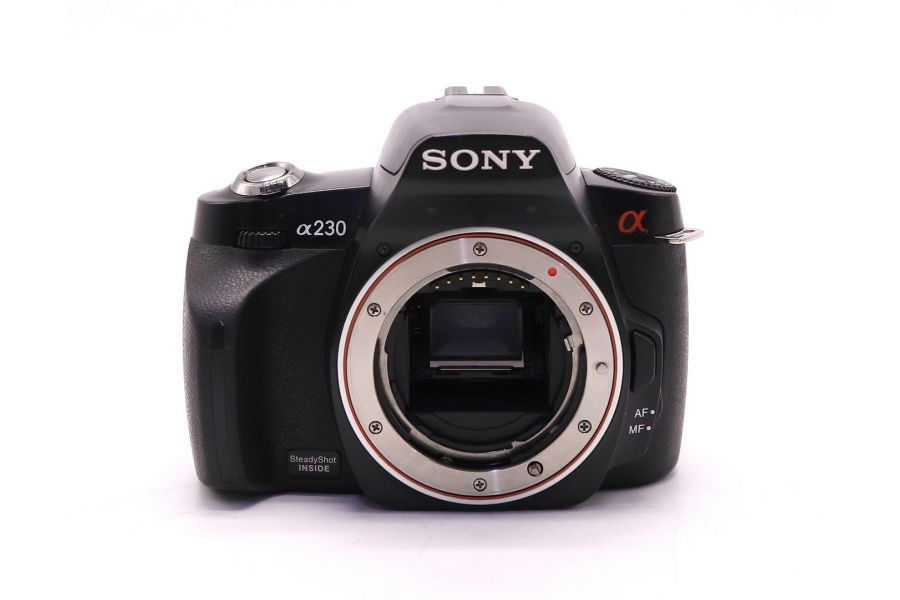 Sony A230 body (пробег 4265 кадров)