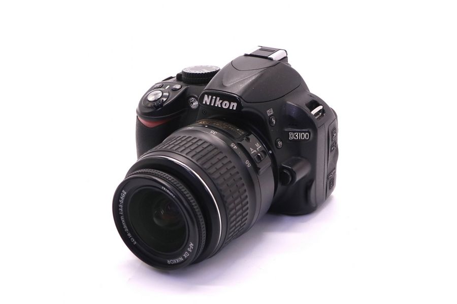 Nikon D3100 kit (пробег 32760 кадров)